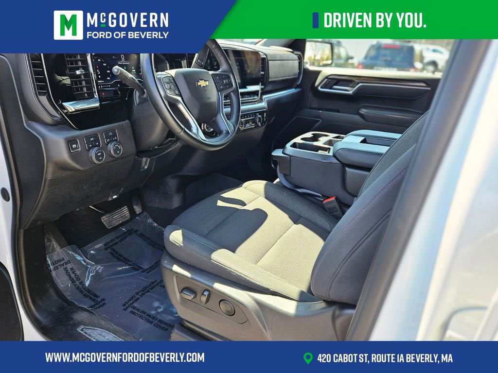 Used 2025 Chevrolet Silverado 1500 LT w/ Work Truck Package AWD/4WD image 18