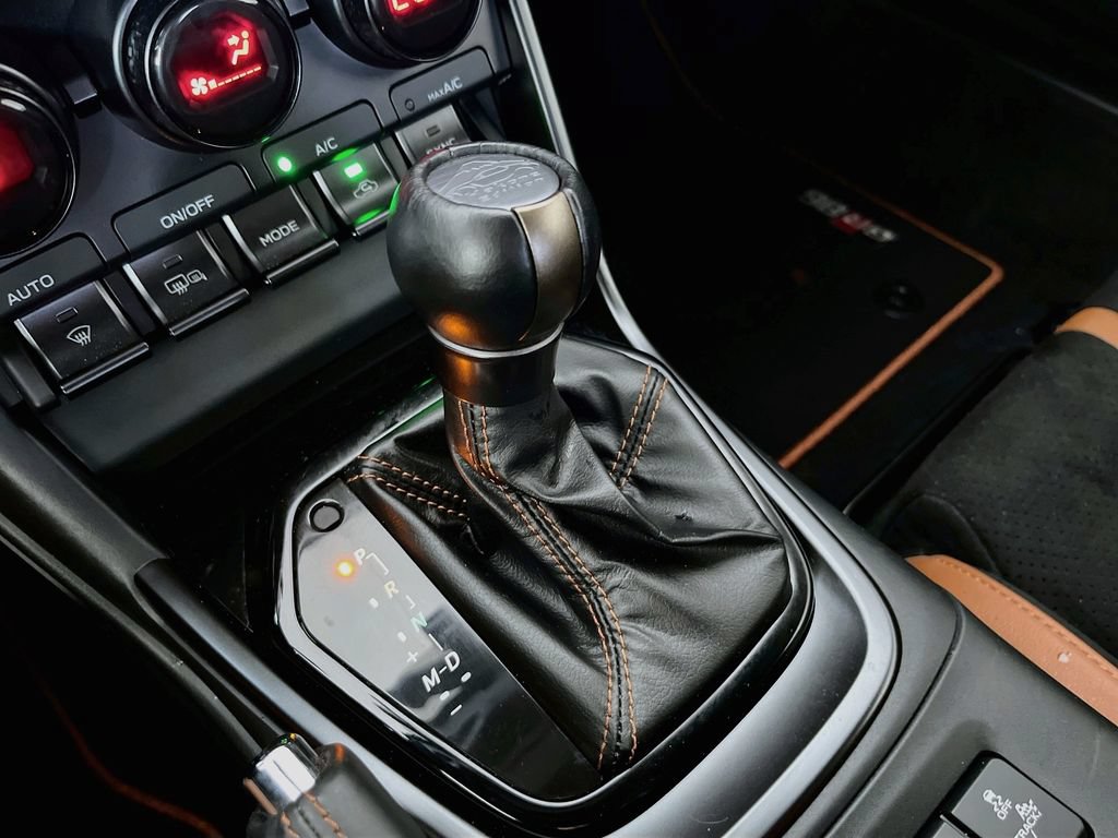Used 2025 Toyota GR86 Hakone Edition RWD image 17