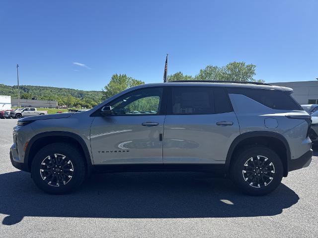 New 2026 Chevrolet Traverse Z71 w/ Enhanced Driving Package AWD/4WD image 3
