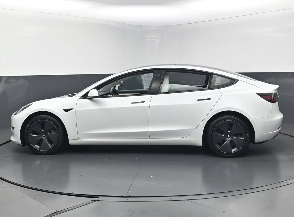 Used 2023 Tesla Model 3 Standard Range RWD image 8