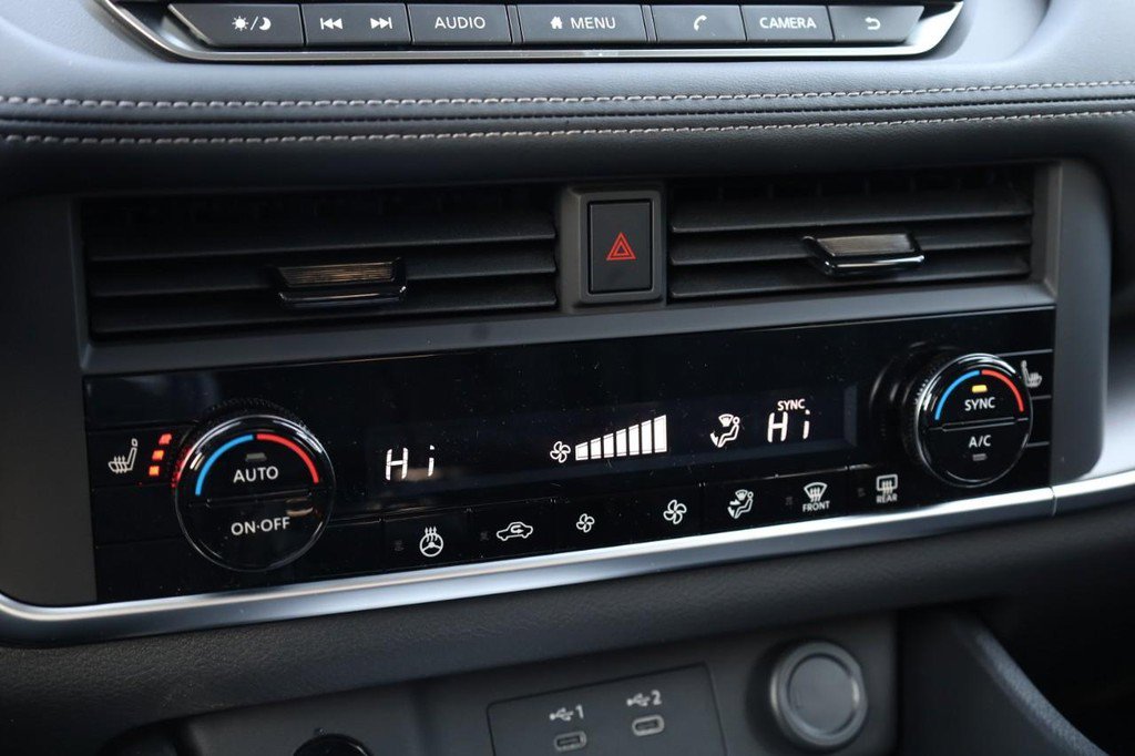 New 2026 Nissan Rogue SV image 12