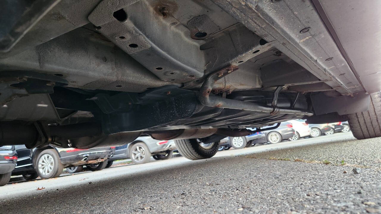 Used 2015 Nissan Pathfinder SV w/ Cargo Package image 49