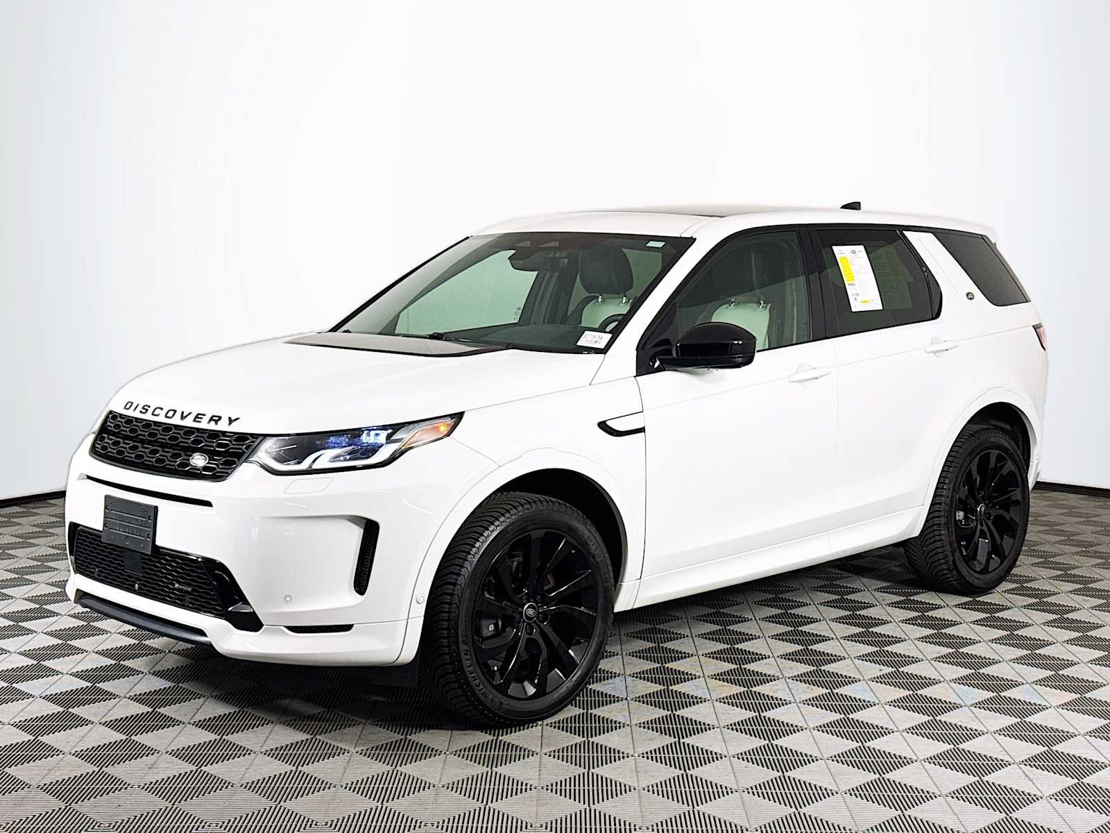 Used 2022 Land Rover Discovery Sport SE R-Dynamic