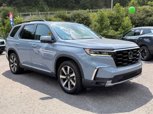 Used 2023 Honda Pilot Elite image 18