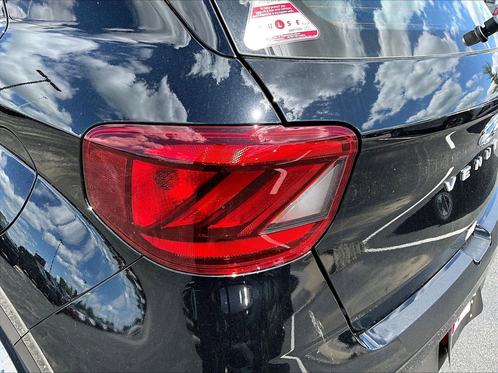 New 2026 Hyundai Venue SE FWD image 14