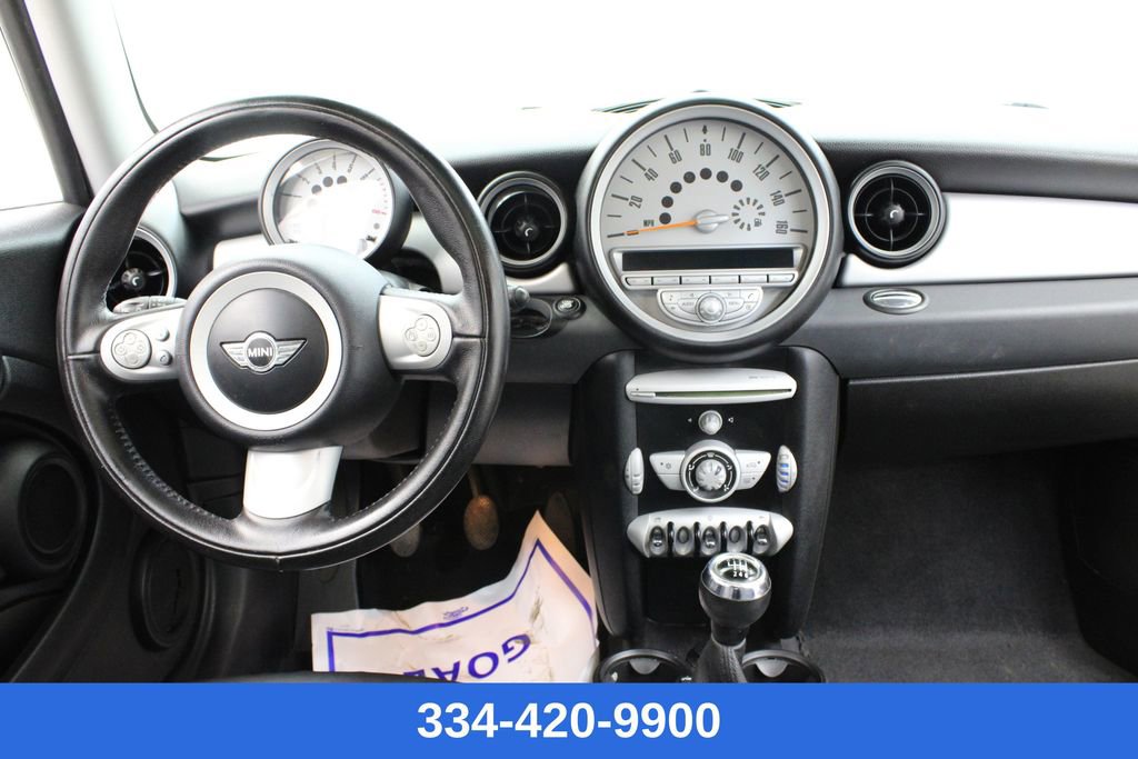 Used 2010 MINI Cooper Clubman Hardtop image 8