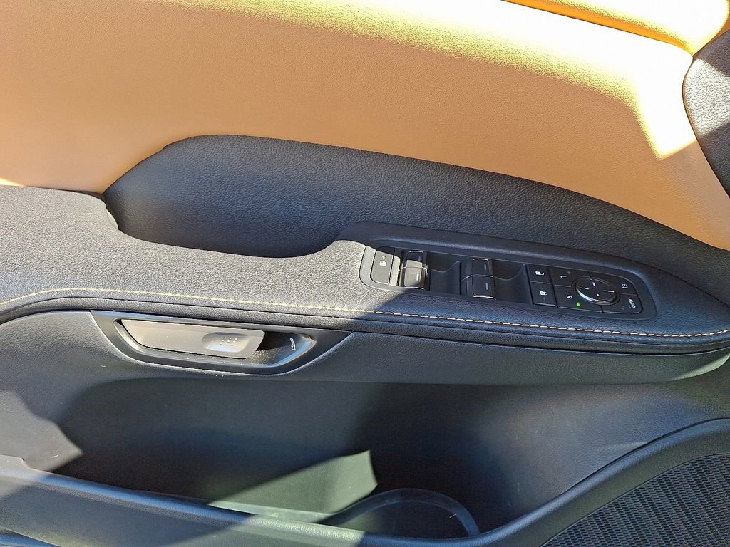 Used 2023 Lexus RX 350 w/ Accessory Package (Z1) image 13