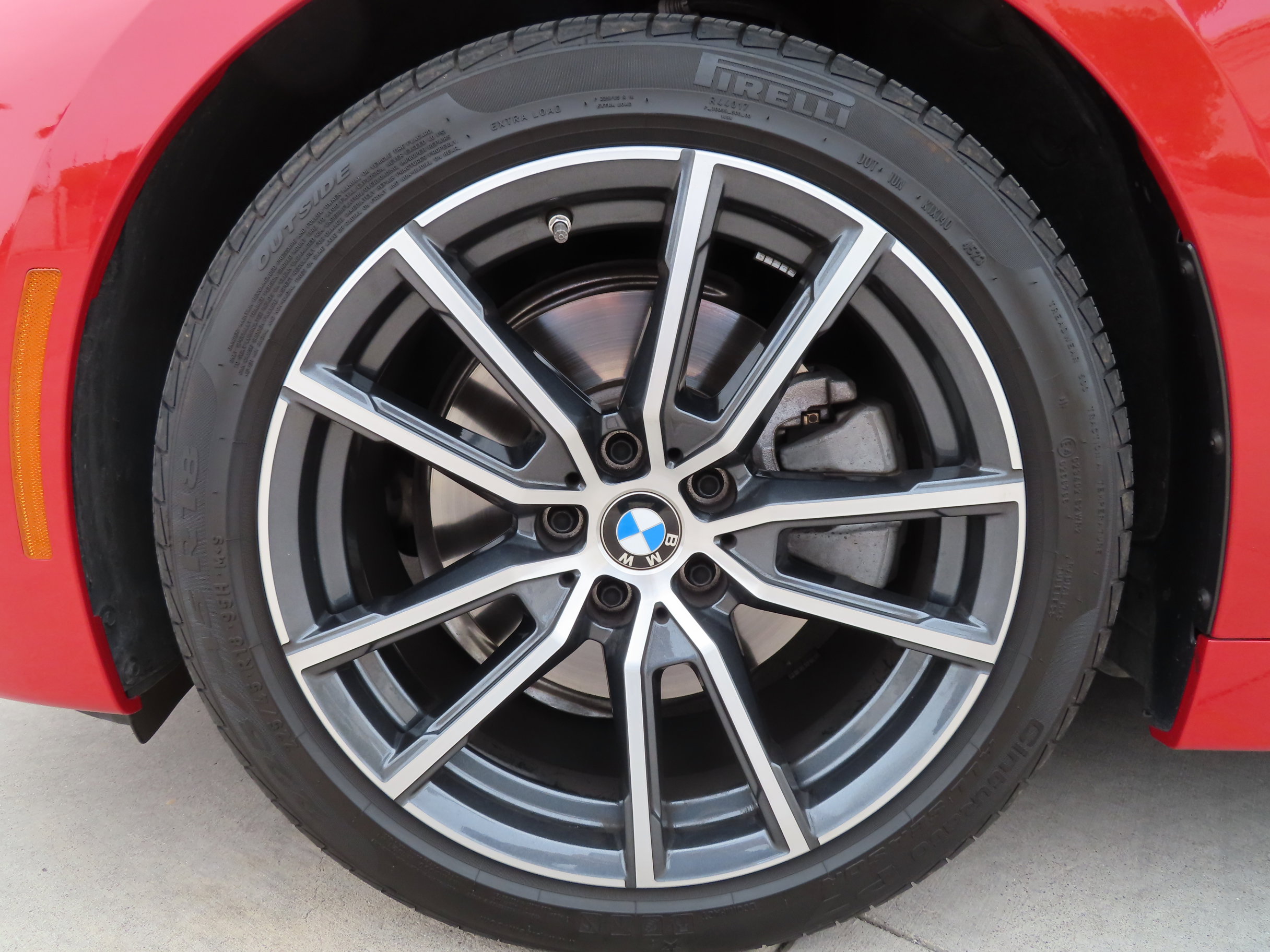 Used 2024 BMW 230i Coupe w/ Premium Package RWD image 5