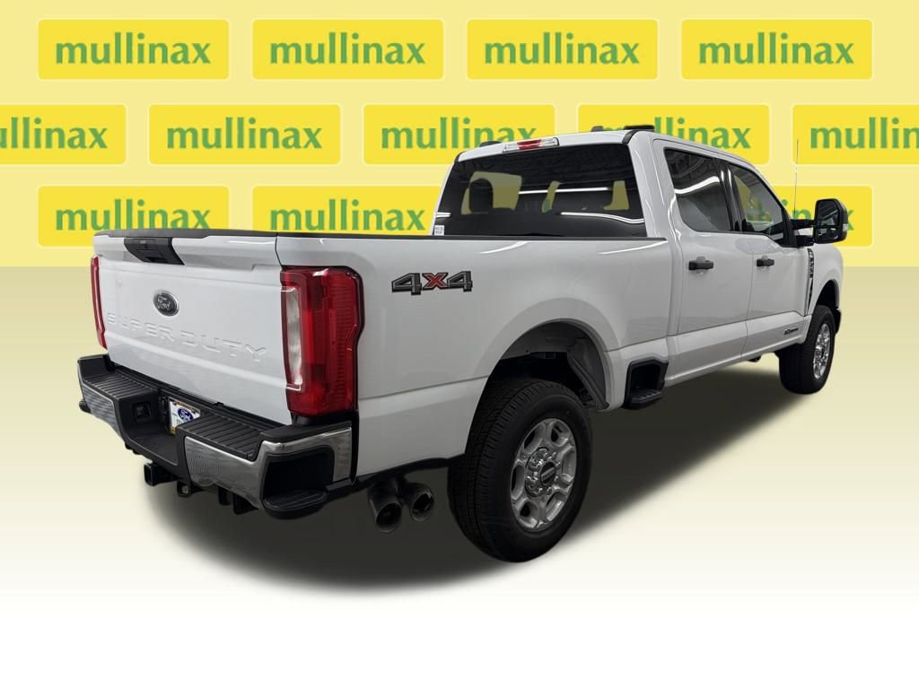 New 2026 Ford F250 XLT image 3
