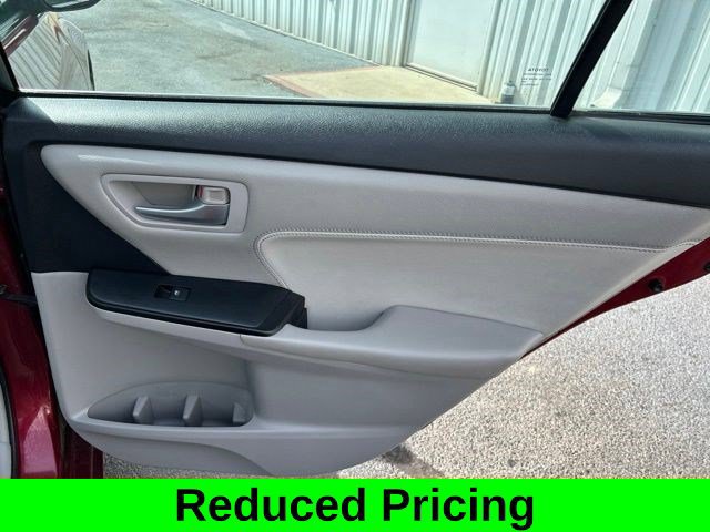 Used 2015 Toyota Camry XLE FWD image 42