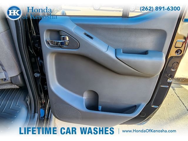 Used 2018 Nissan Frontier SV AWD/4WD image 22