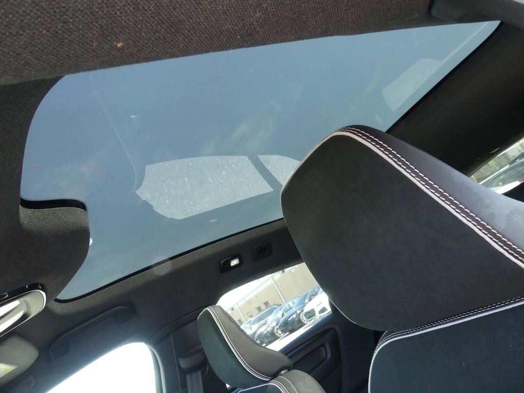 Used 2023 Volvo C40 P8 Recharge Plus image 11