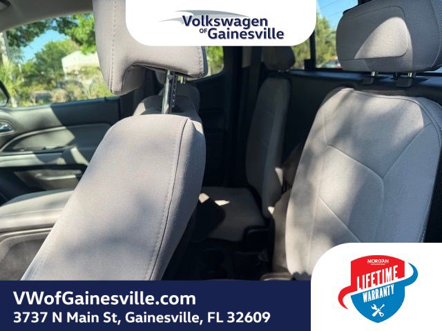 Used 2018 Chevrolet Colorado LT w/ LT Convenience Package RWD image 10