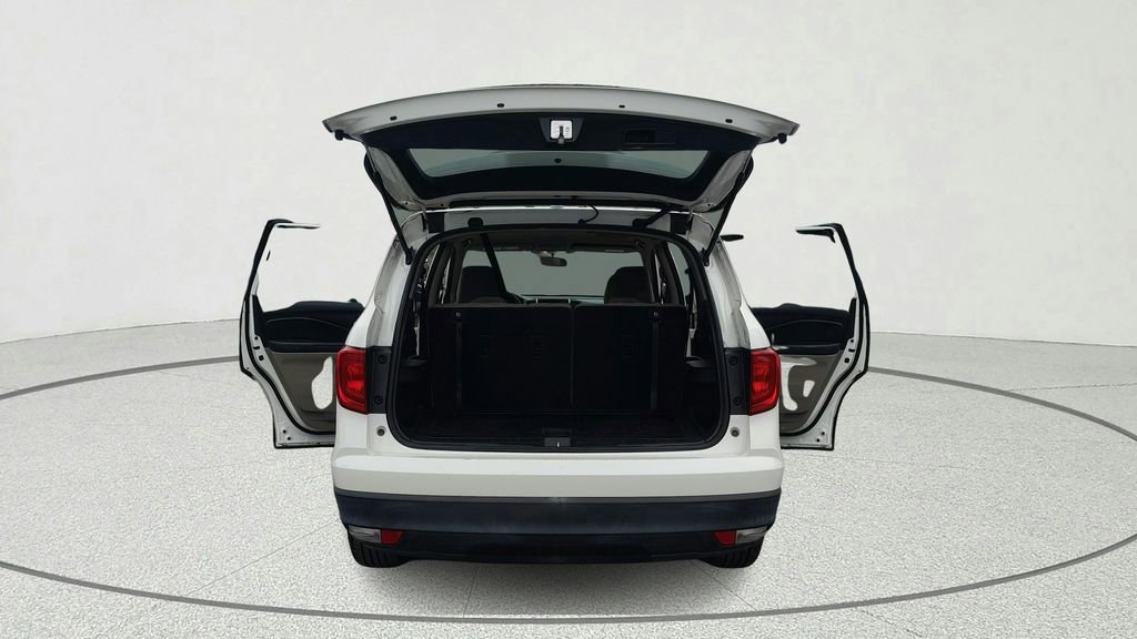 Used 2018 Honda Pilot EX image 12