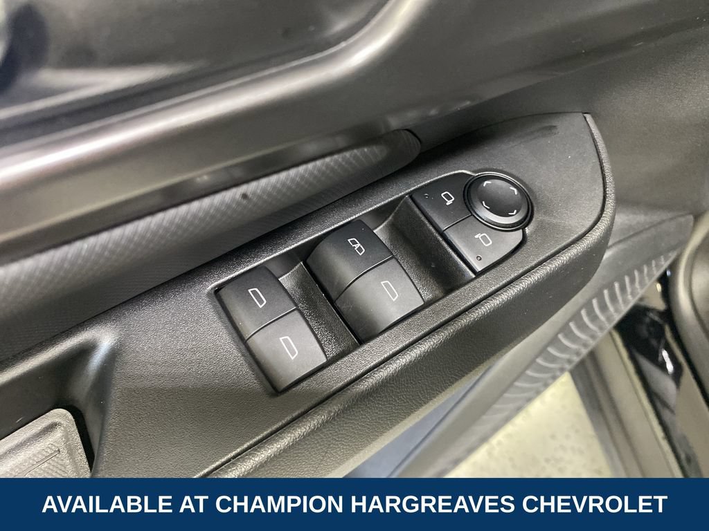 Certified 2024 Chevrolet Equinox EV RS FWD image 31