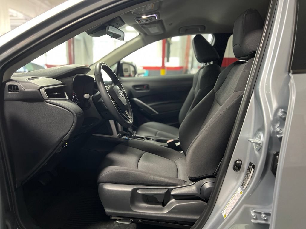 Certified 2023 Toyota Corolla Cross LE FWD image 12