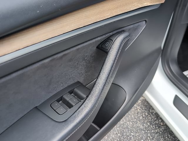 Used 2022 Tesla Model 3 Performance AWD/4WD image 20