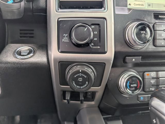 Used 2018 Ford F150 Platinum w/ Equipment Group 701A Luxury image 19