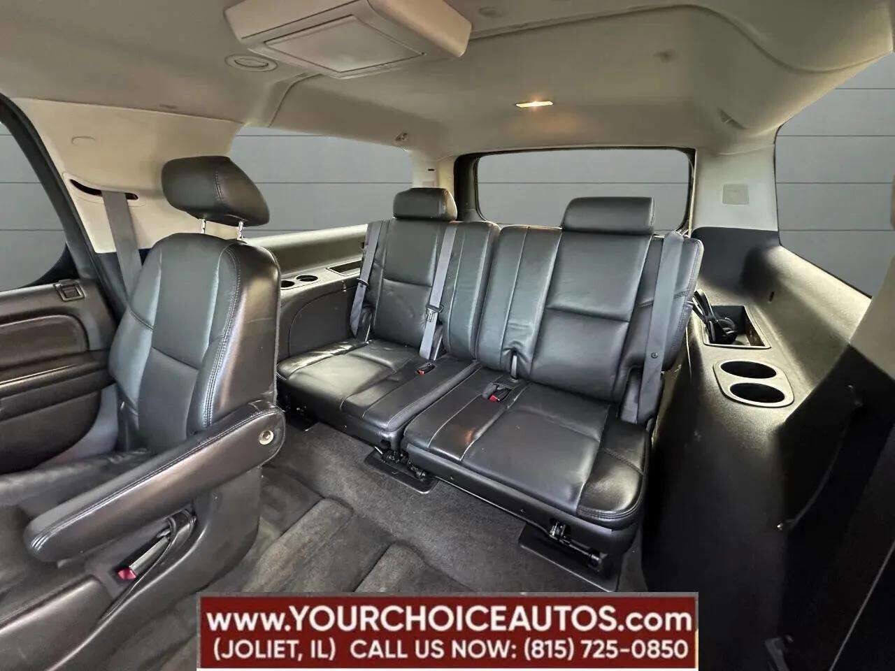 Used 2007 Cadillac Escalade ESV AWD w/ Information Package image 26