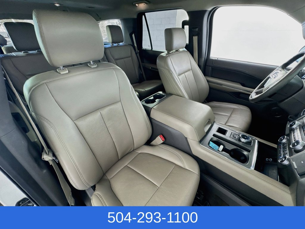 Used 2019 Ford Expedition XLT w/ Equipment Group 202A RWD image 31