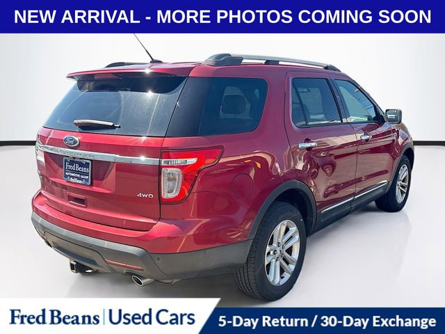 Used 2015 Ford Explorer XLT w/ Equipment Group 202A image 8