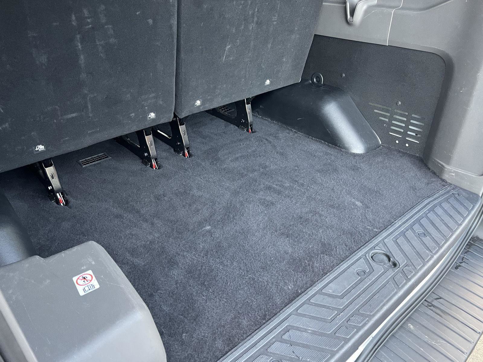 Used 2024 Ford Transit 350 XLT image 44