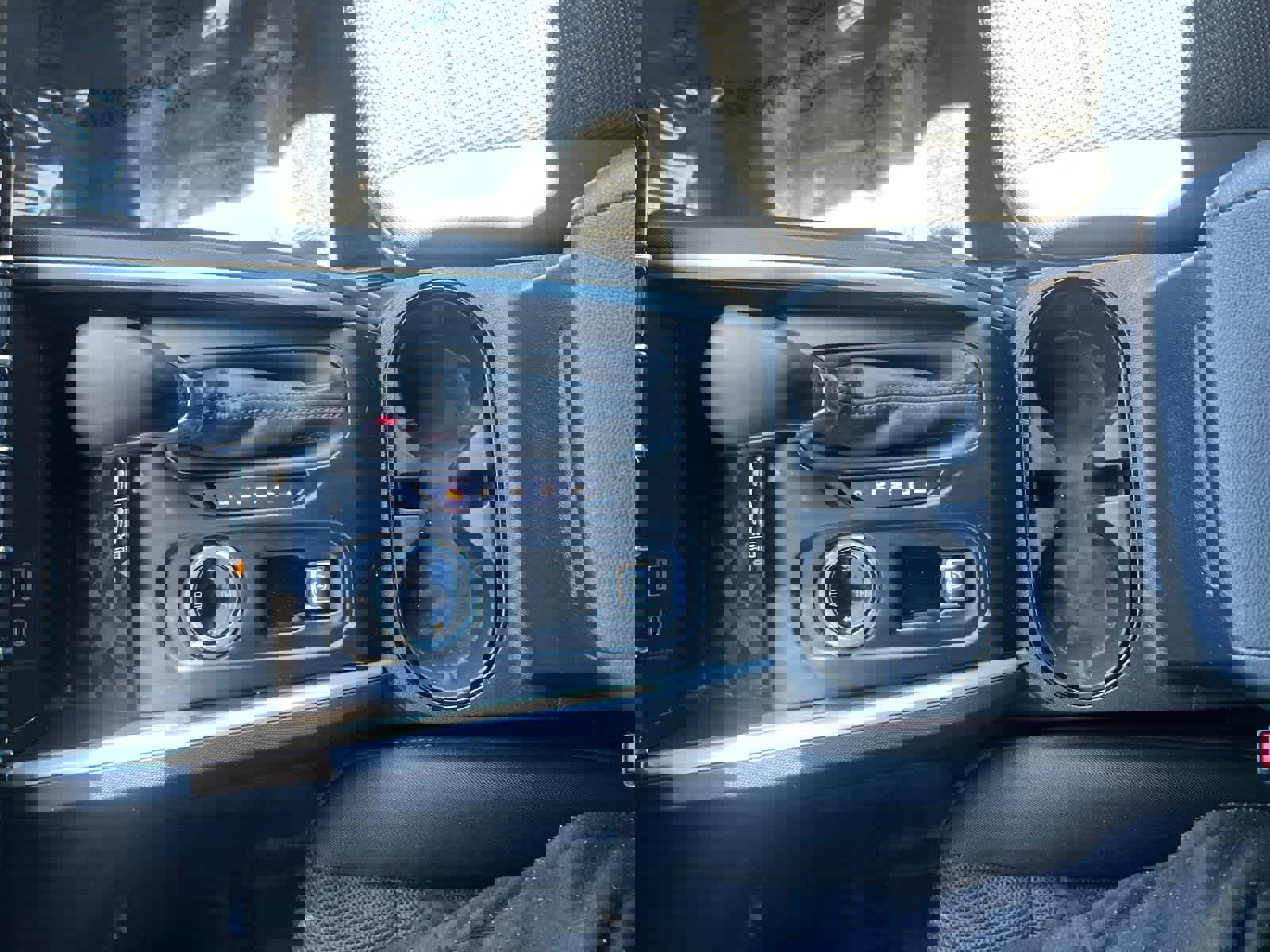 Certified 2023 Chevrolet Colorado LT w/ LT Convenience Package II AWD/4WD image 23