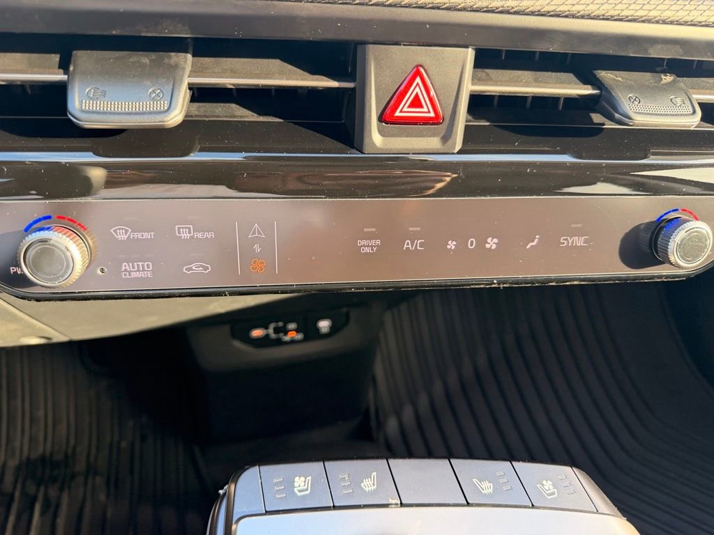 New 2025 Kia EV6 Wind RWD image 20