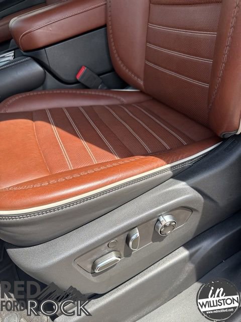 Used 2023 GMC Yukon Denali Ultimate AWD/4WD image 12