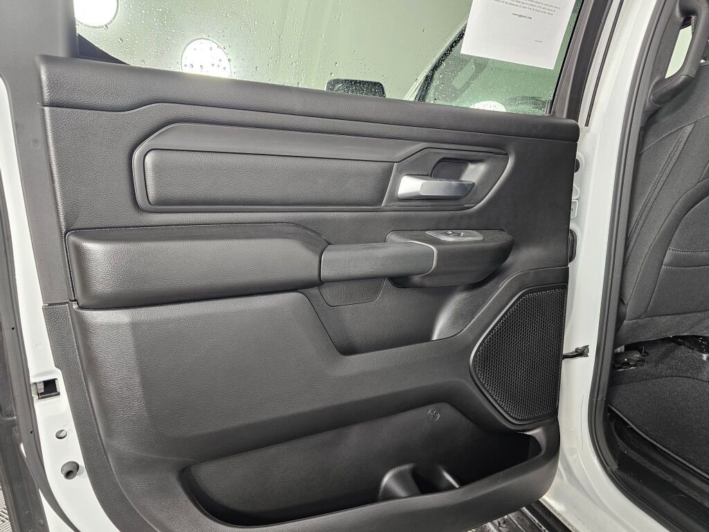 New 2026 RAM 1500 Express image 30
