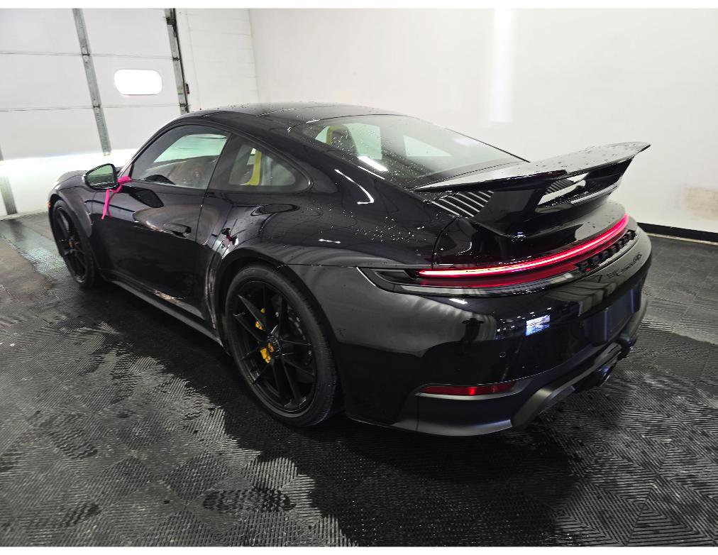 Used 2026 Porsche 911 Carrera GTS image 4