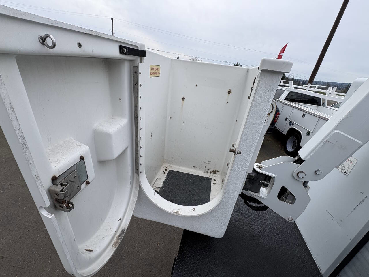 Used 2014 RAM 5500 Tradesman w/ Ambulance Prep Group RWD image 10