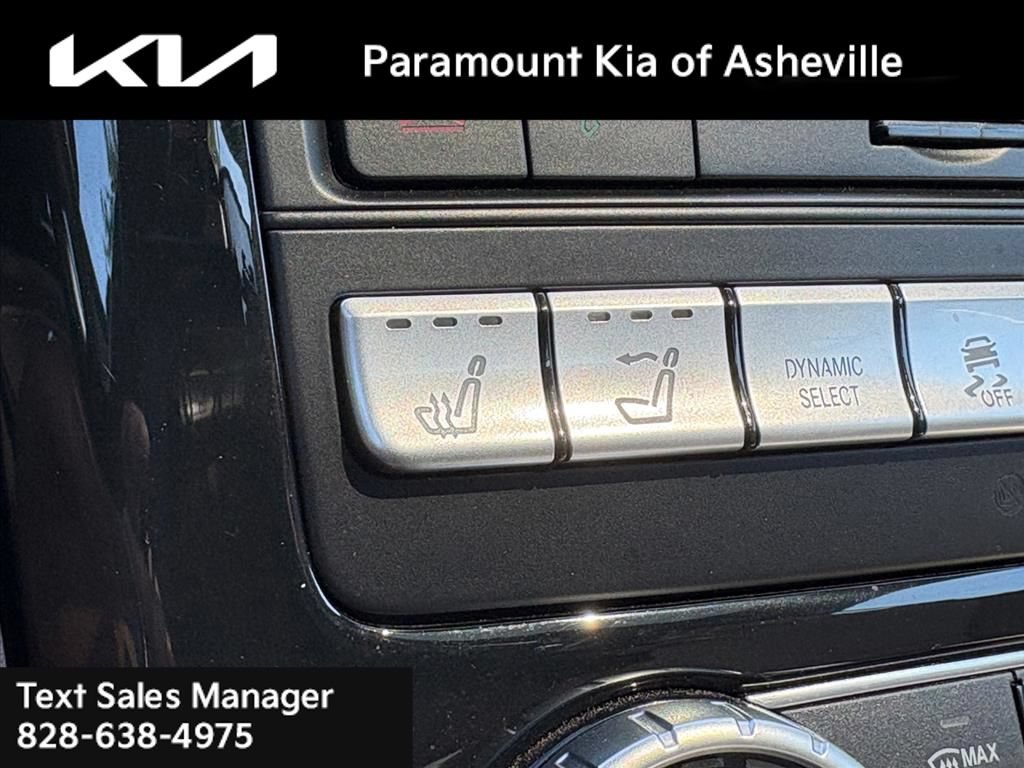 Used 2020 Mercedes-Benz SLC 300 image 15