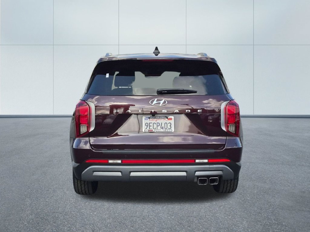 Used 2023 Hyundai Palisade Limited FWD image 5
