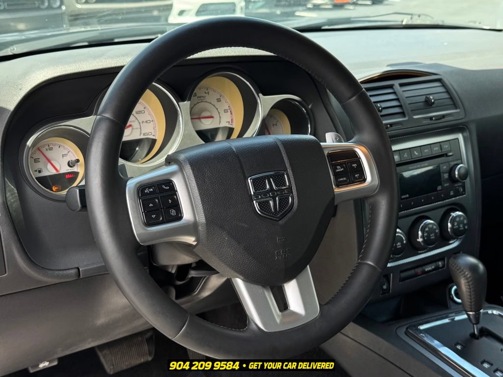 Used 2014 Dodge Challenger R/T Plus RWD image 19