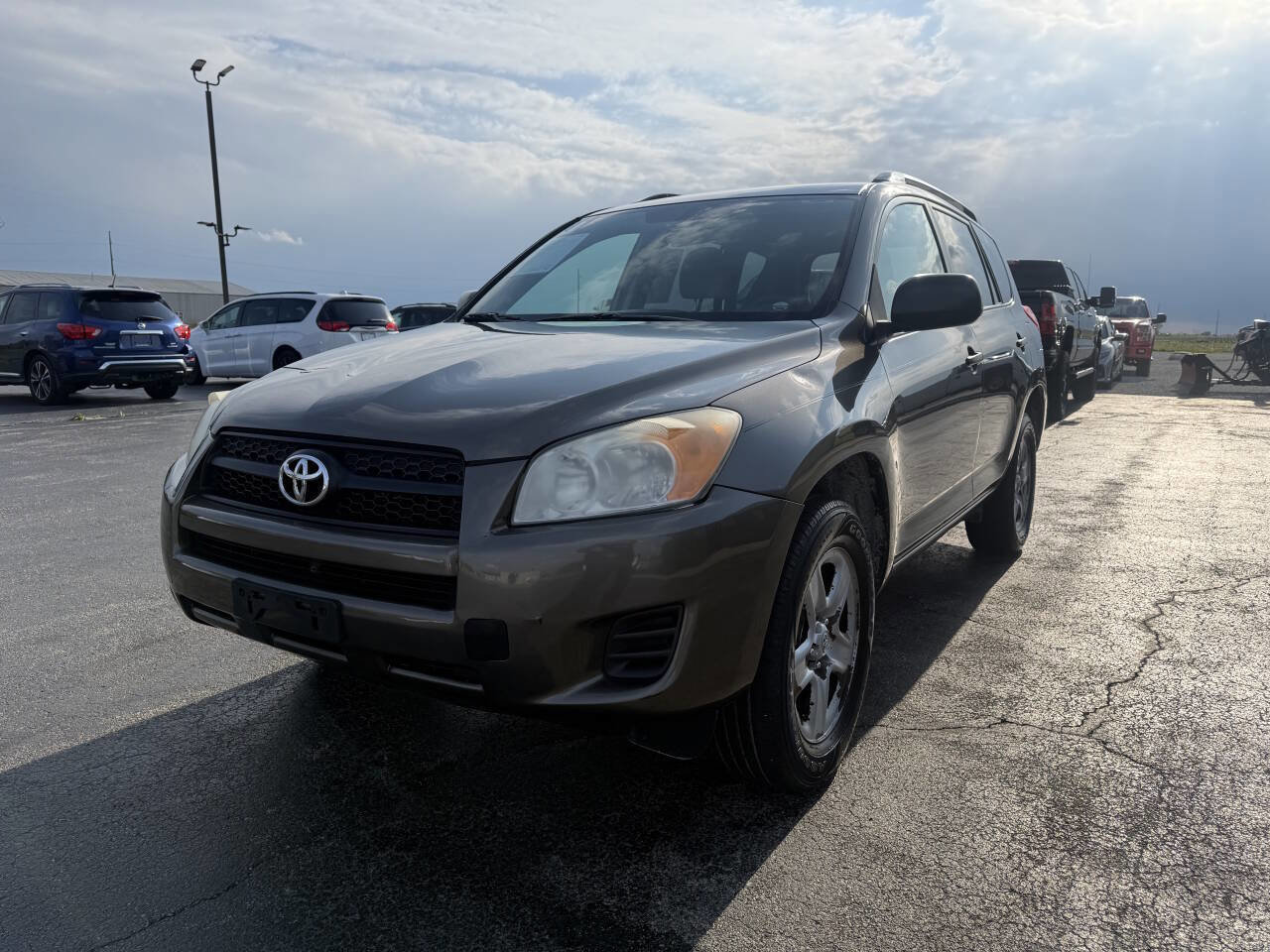 Used 2011 Toyota RAV4 4WD w/ Base L4 Extra Value Pkg image 4