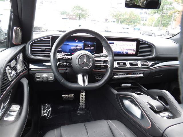 Used 2025 Mercedes-Benz GLS 450 4MATIC image 11