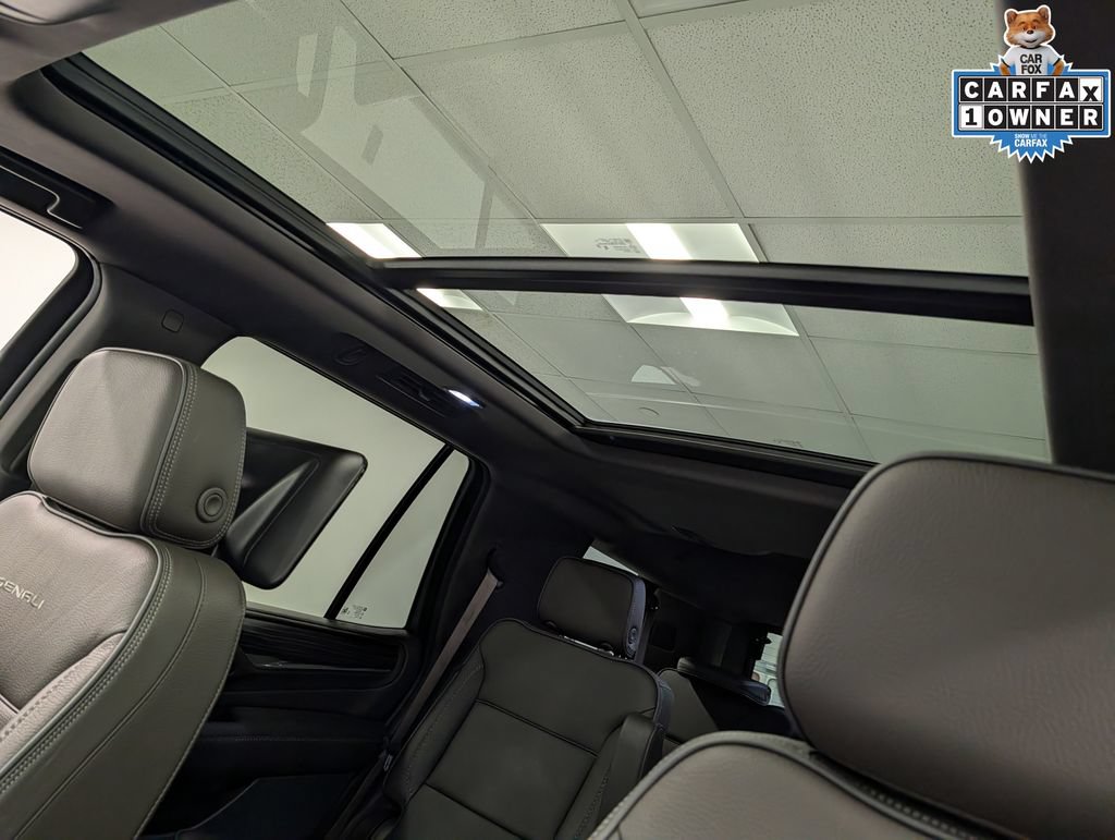 Used 2023 GMC Yukon Denali AWD/4WD image 20