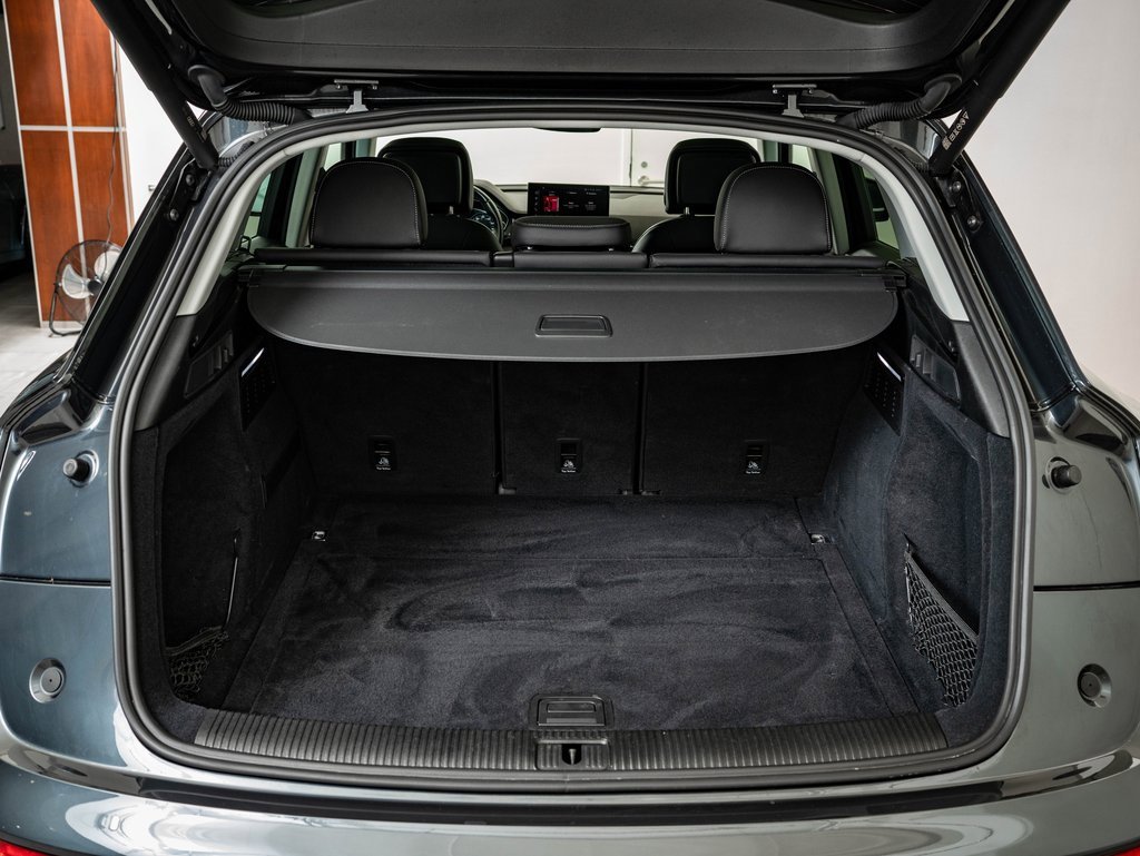 Used 2023 Audi Q5 2.0T Premium w/ Convenience Package image 17