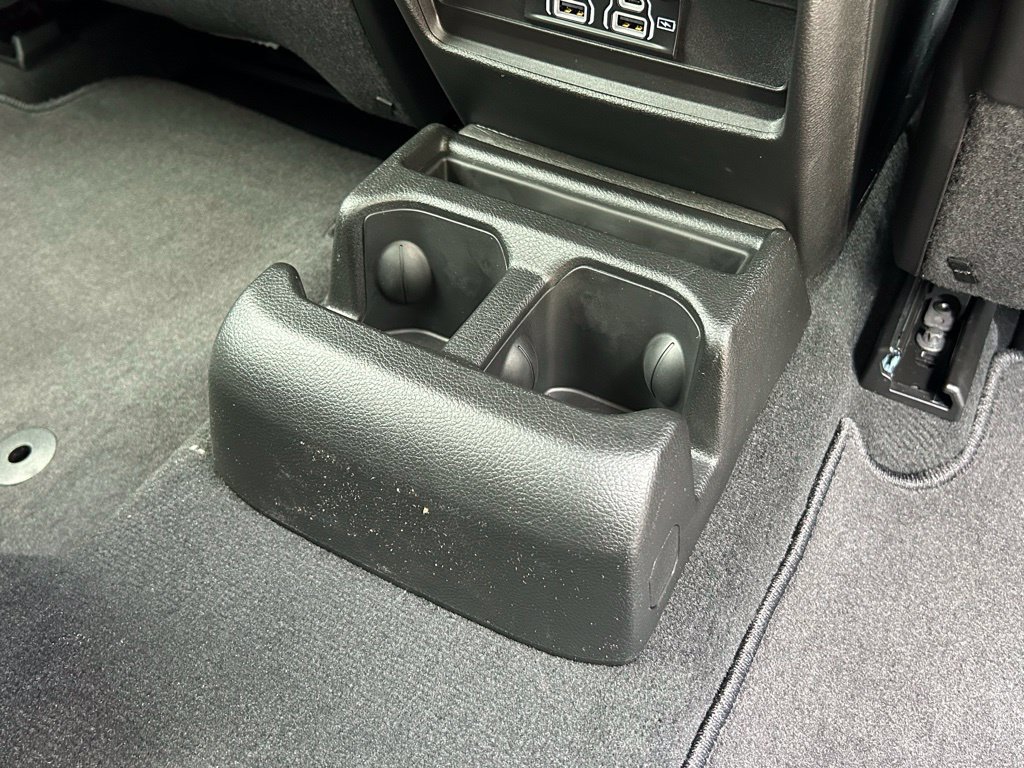 New 2024 Jeep Grand Cherokee L Laredo RWD image 27