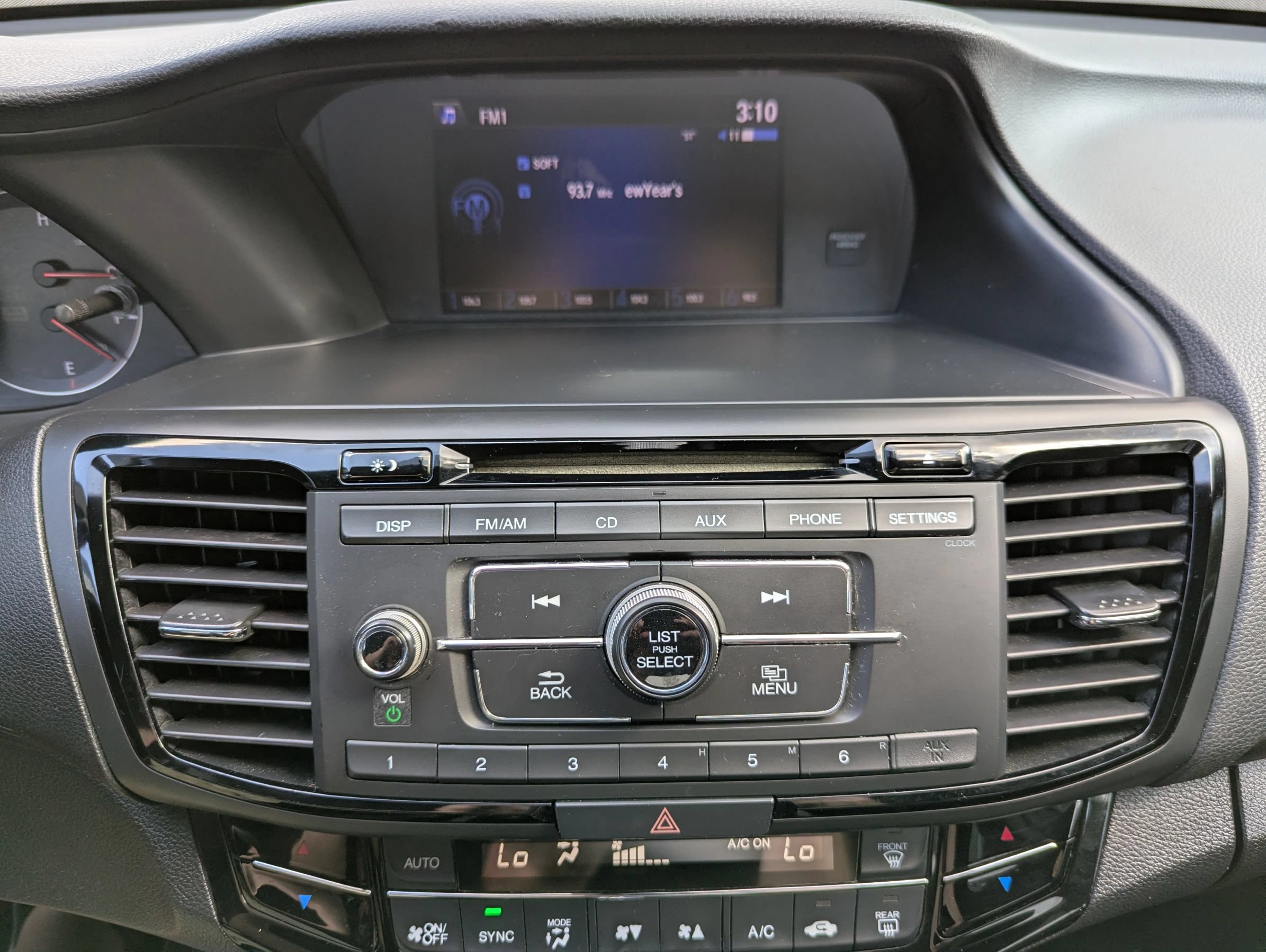 Used 2017 Honda Accord Sport Special Edition image 11