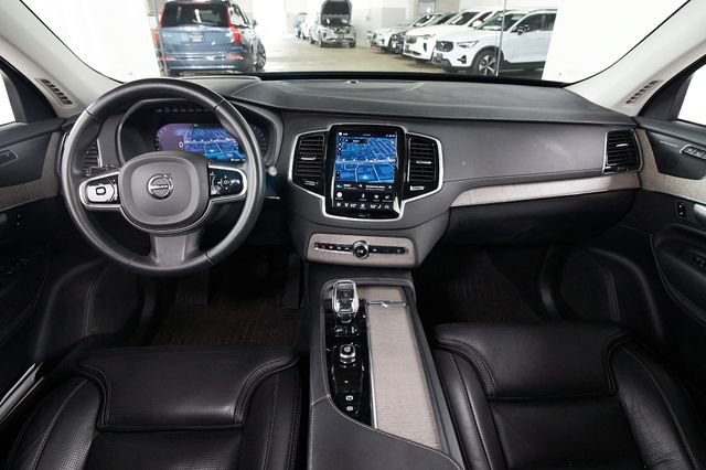 Certified 2023 Volvo XC90 B6 Ultimate w/ Protection Package Premier AWD/4WD image 7