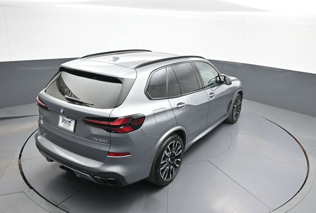 Used 2024 BMW X5 M60i AWD/4WD image 41