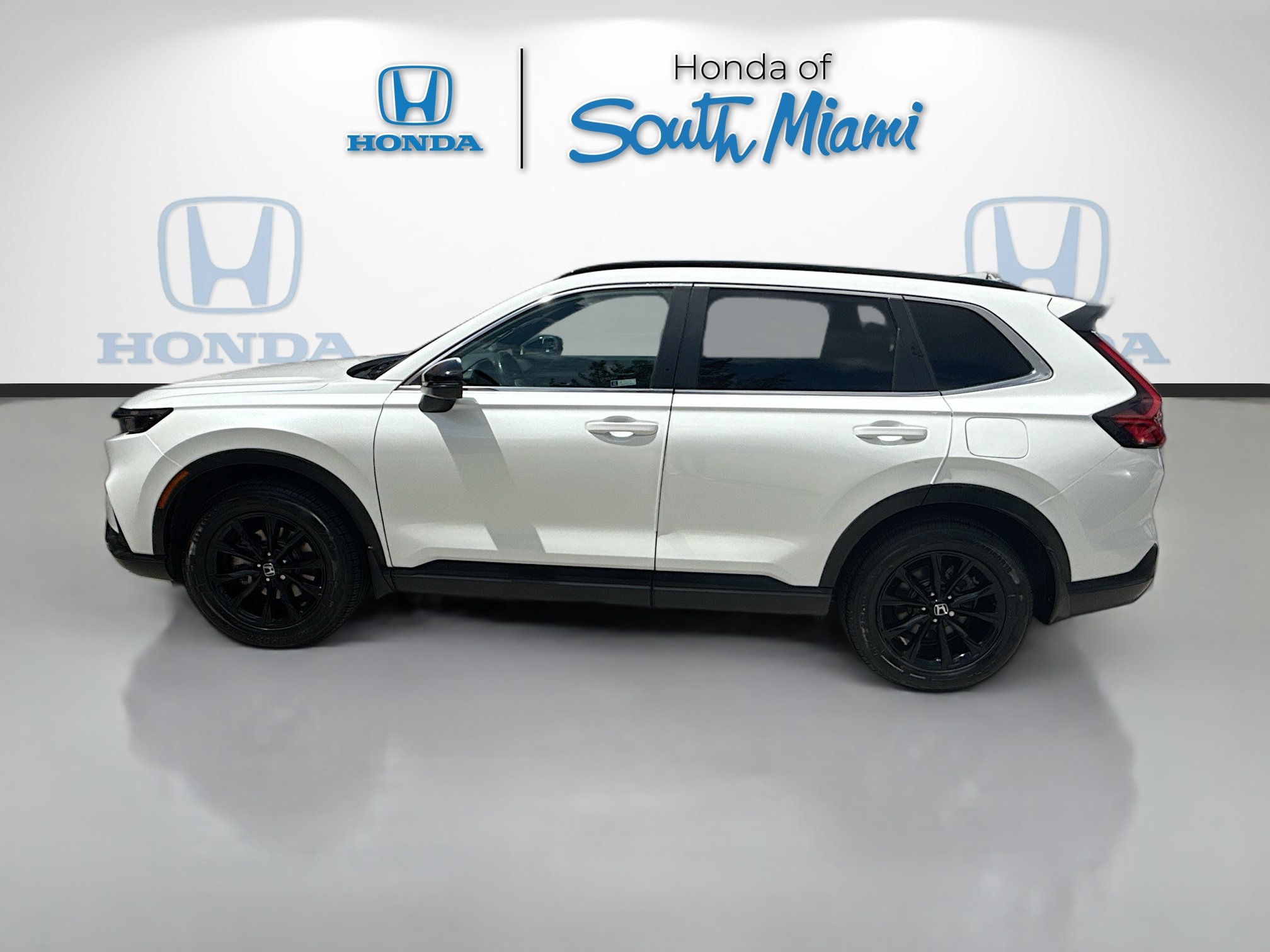 Certified 2023 Honda CR-V Sport image 4
