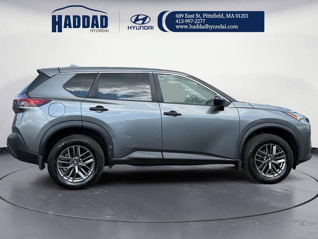 Used 2021 Nissan Rogue S AWD/4WD image 6