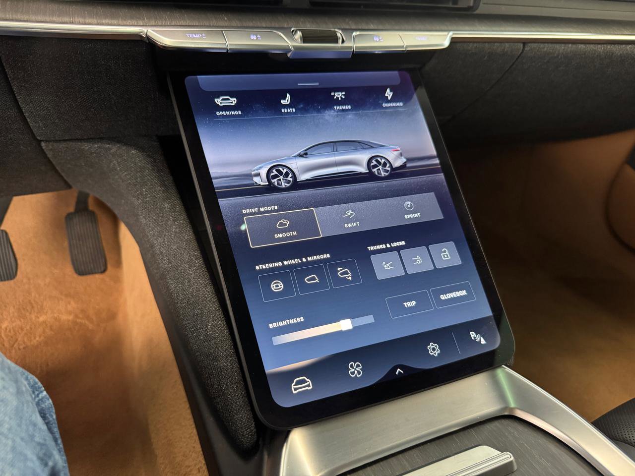 Used 2023 Lucid Air Touring AWD/4WD image 15