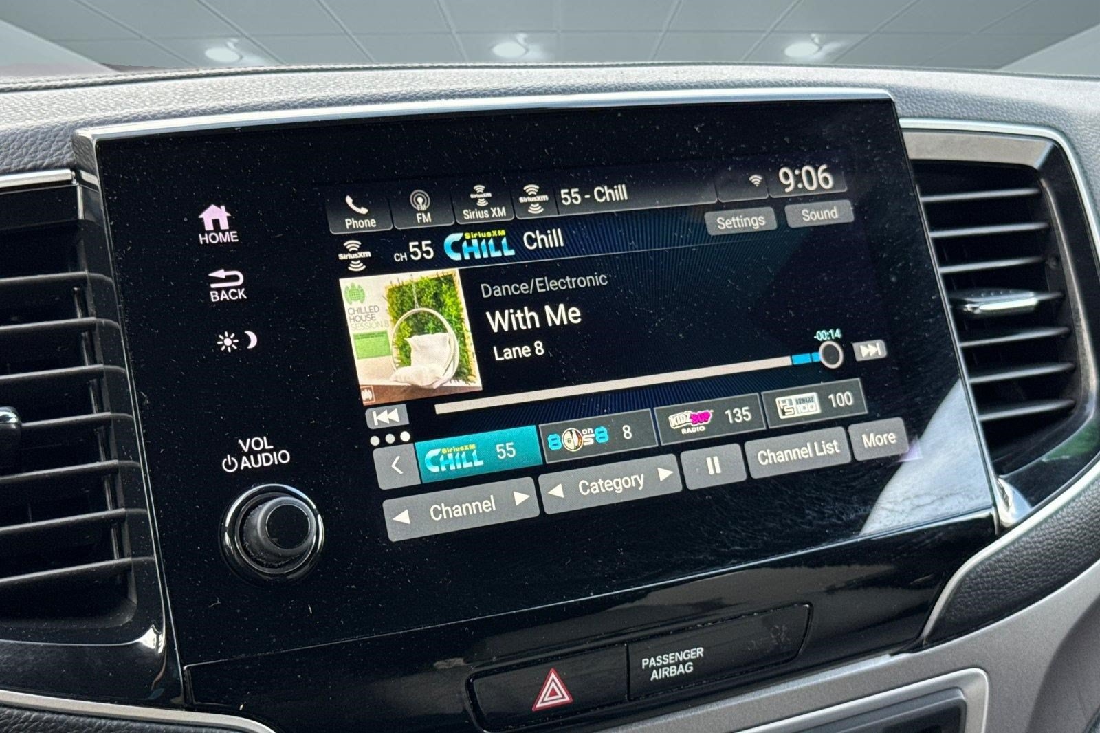 Used 2024 Honda Passport EX-L image 21
