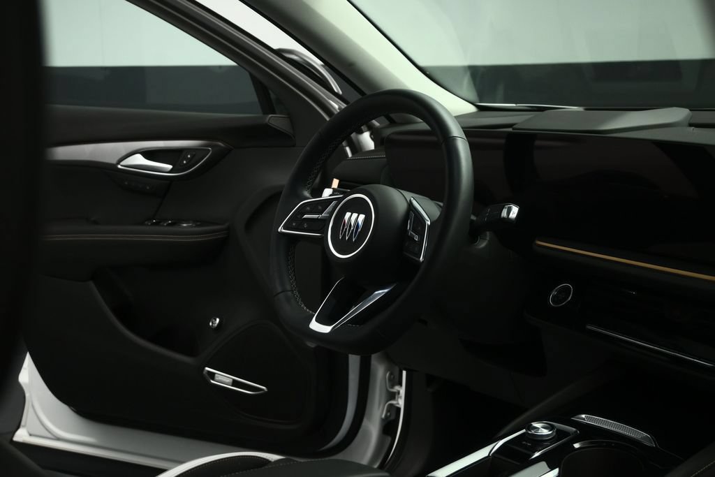 Used 2025 Buick Envision Sport Touring AWD/4WD image 61