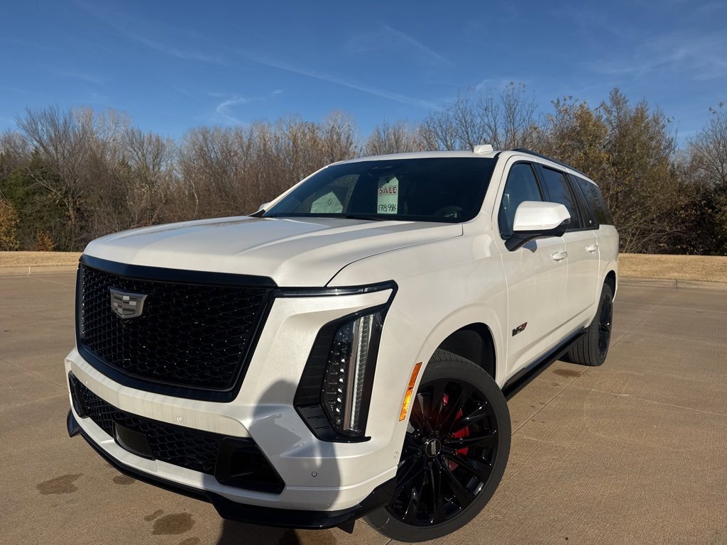 Used 2025 Cadillac Escalade ESV V w/ LPO, ONYX Package