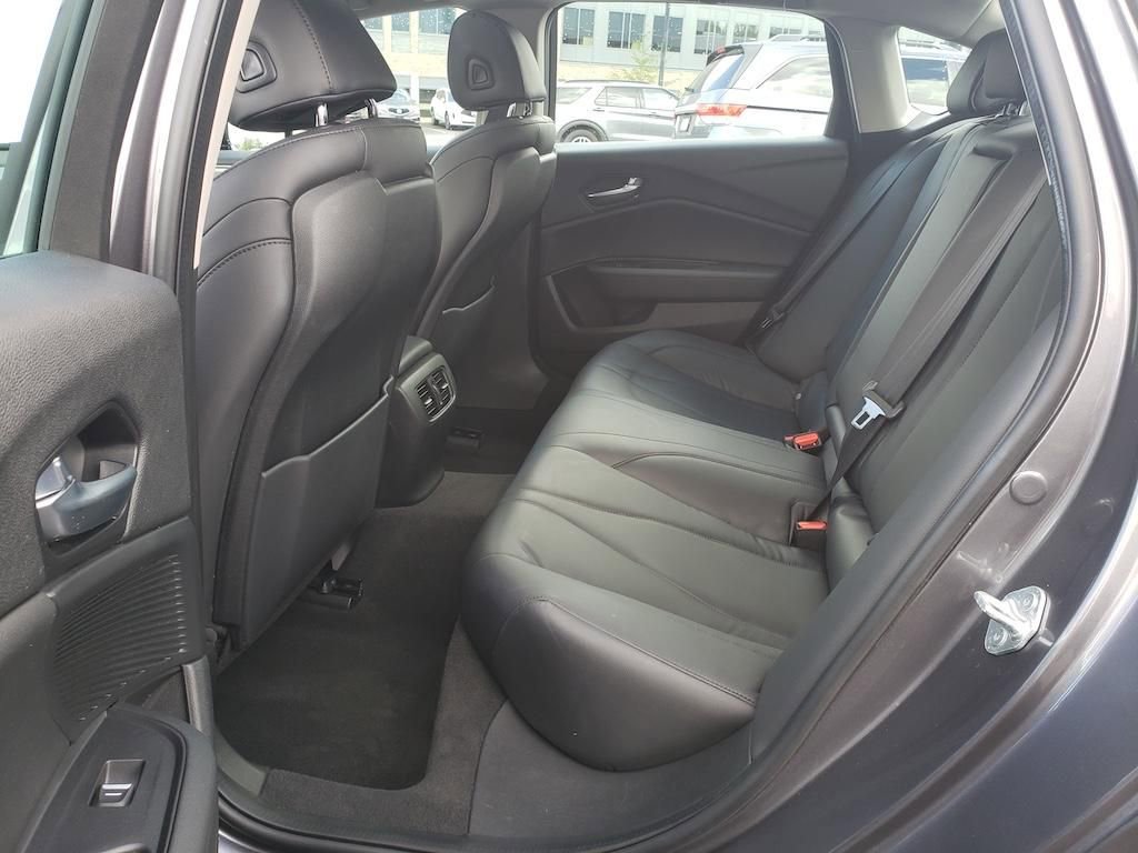 Used 2023 Acura TLX FWD image 30